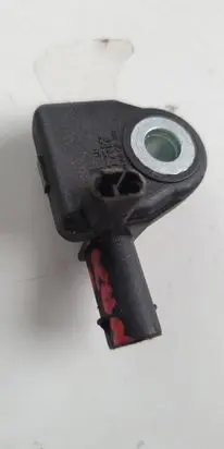Hyundai Kona I Airbag deployment crash/impact sensor