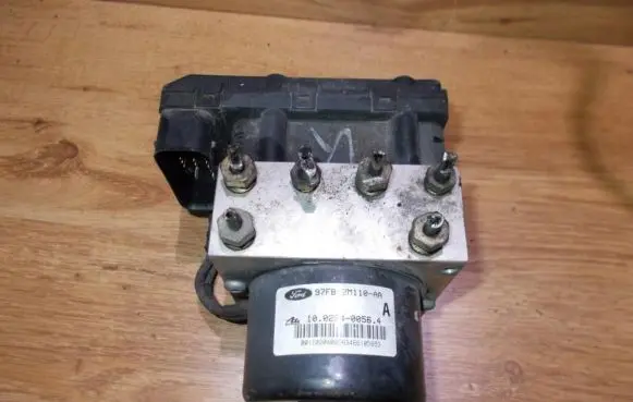 Ford Escort ABS Pump 97fb2c013aa 5wk8417