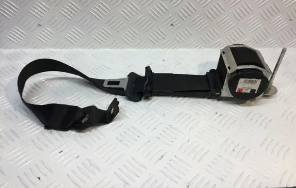 Opel Astra H Front seatbelt 560834901