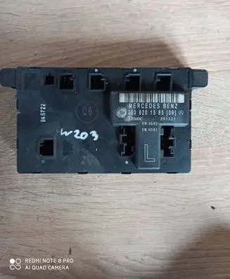 Mercedes-Benz C W203 Door control unit/module a2038201585