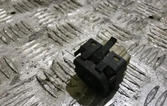 Electric window control switch