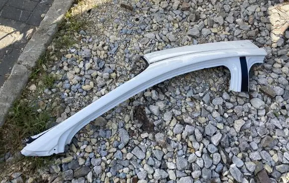 Toyota Yaris XP210 Front bodywork piece PK18924