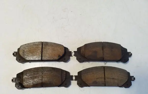 Toyota bZ4X Brake pads (front) 