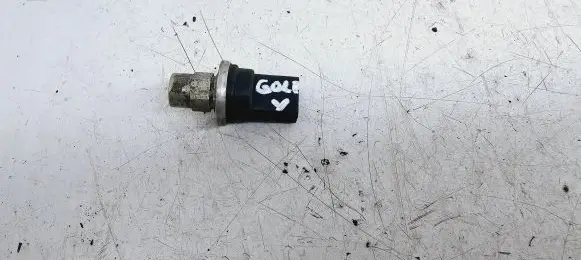 Volkswagen Golf V Air conditioning (A/C) pressure sensor 1J0959126