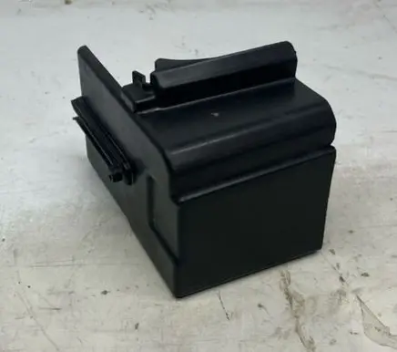 Citroen C4 III e-C4 ABS pump bracket 9827774780
