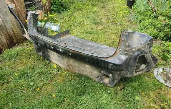 Volkswagen Tiguan Trunk bottom trim panel 