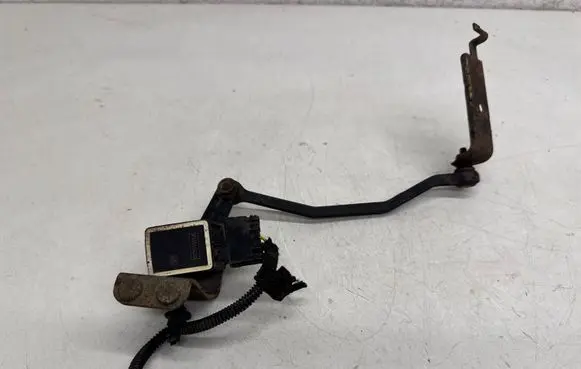 Volvo XC70 Headlight/headlamp level sensor 6G9N3C492AA