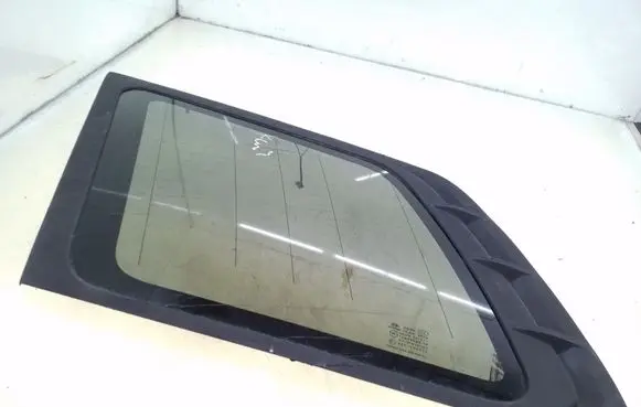 Hyundai Santa Fe Rear side window AS3