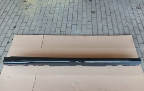 Mercedes-Benz CLA C118 X118 Sill A1186909200 A1186909400