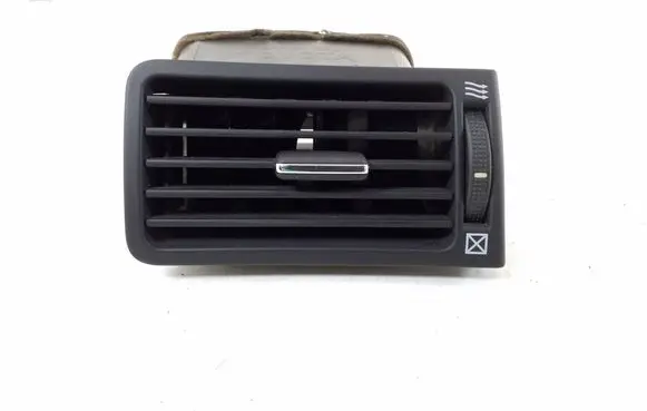 Toyota Corolla E120 E130 Dashboard side air vent grill/cover trim 55650-02020