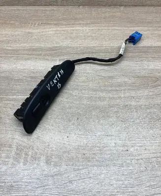Opel Vectra B Electric window control switch 03155311 008003002