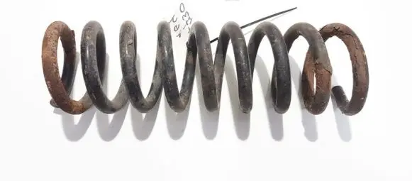 Mercedes-Benz C W202 Rear coil spring