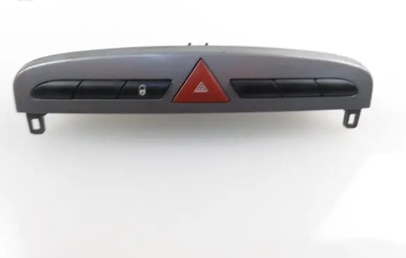 Peugeot 308 Hazard light switch 9659417177