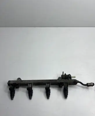Mitsubishi Colt Fuel injector Cdh166