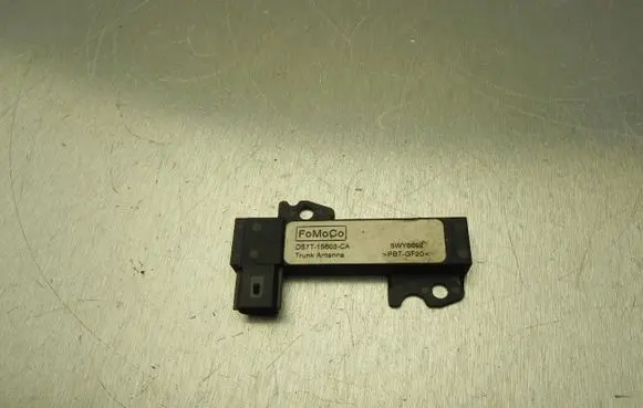 Ford Mustang V Aerial antenna amplifier DS7T15603CA U216