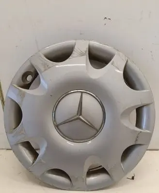 Mercedes-Benz A W169 R15 wheel hub/cap/trim 1694000025