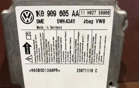 Skoda Octavia Mk2 (1Z) Airbag control unit/module 1K0909605AA
