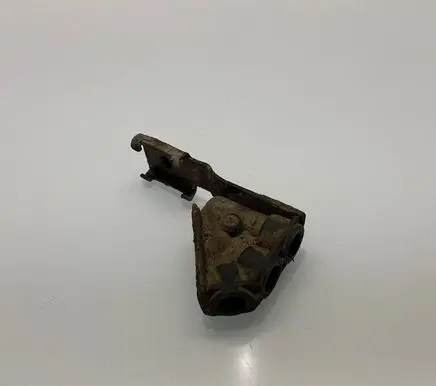 Mercedes-Benz E W211 Air suspension valve block A2113280089 2113280089