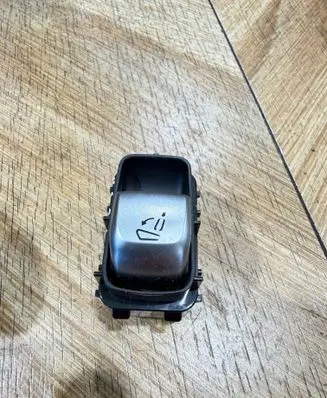 Mercedes-Benz C W205 Seat control switch A2059051403 153219051
