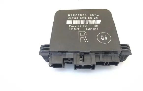 Mercedes-Benz C W203 Door control unit/module 2038206626