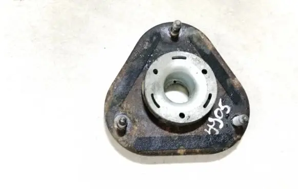 Toyota Avensis T270 Coil spring mount 4860905060 48609-05060