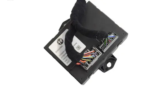 Mazda 6 Central body control module 50552982