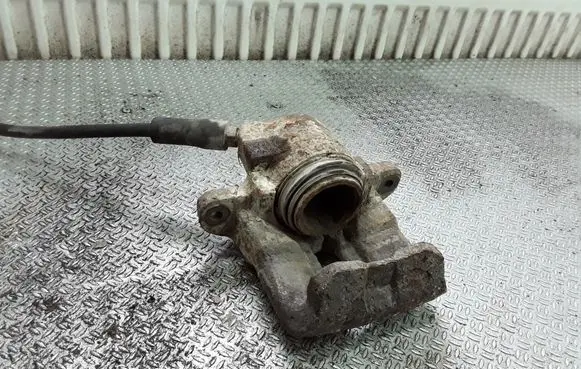Renault Clio II Front brake caliper