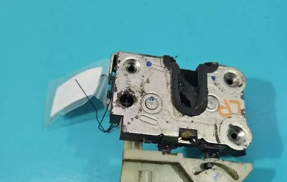 Dacia Dokker Front door lock IMPRK1561352