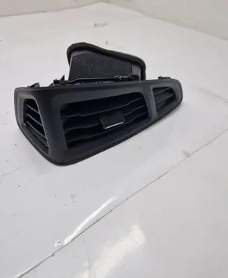 Ford Focus Dashboard side air vent grill/cover trim BM51018B08 BM51A018808AF