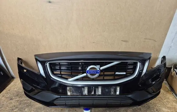 Volvo S60 Front bumper