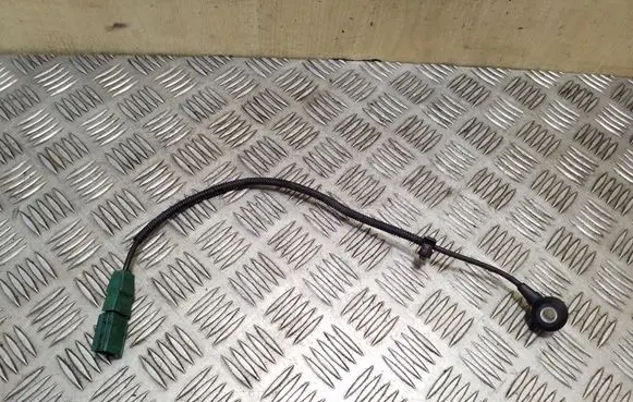 Volkswagen Eos Detonation knock sensor 06E905377A
