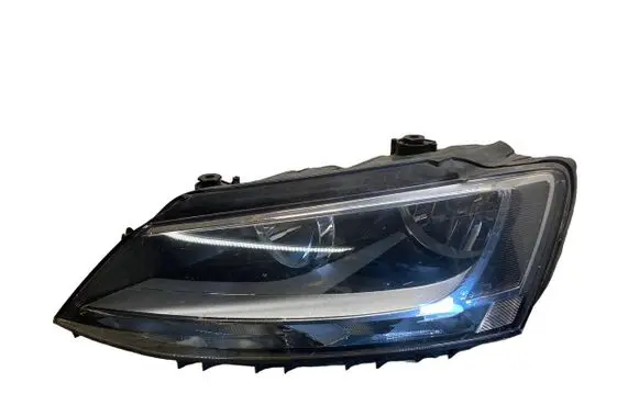 Volkswagen Jetta VI Headlight/headlamp 5C8941005 17502201
