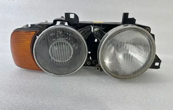 BMW 5 E34 Headlight/headlamp 0434572