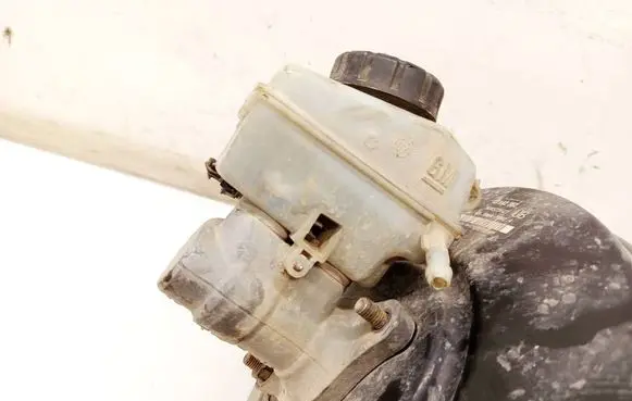 Opel Zafira B Master brake cylinder 32067271