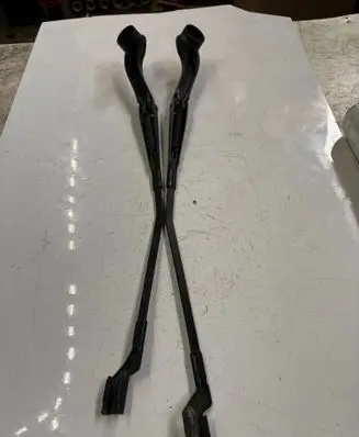 Ford Transit Custom Front wiper blade arm W000035490
