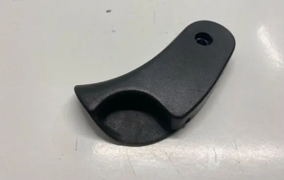 BMW X3 E83 Engine bonnet (hood) release handle 8223163