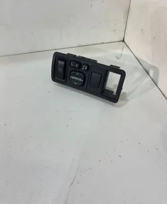 Toyota Avensis T250 Wing mirror switch 183570