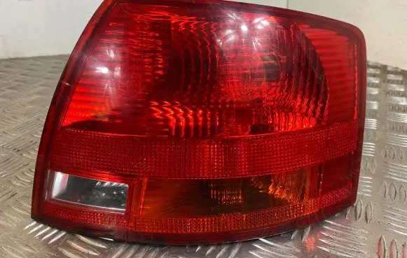 Audi A4 S4 B7 8E 8H Rear/tail lights 8E9945096E 484002 748002