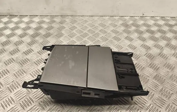 Mercedes-Benz E W212 Ashtray (front) A2126809750