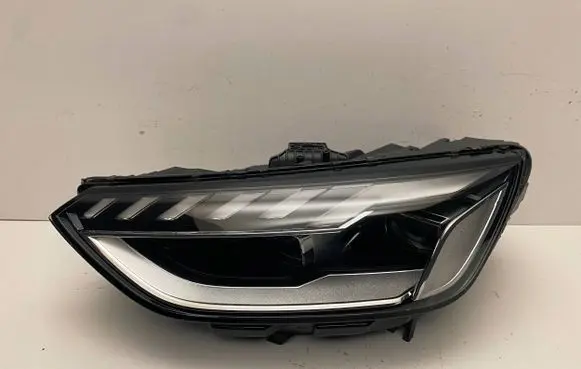 Audi A4 S4 B9 8W Headlight/headlamp 8W0941033D LE18A6424 030111723300