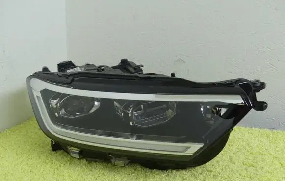 Volkswagen T-Roc Headlight/headlamp 2GA941036AK