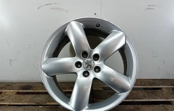 Peugeot 508 R18 alloy rim 9652091580