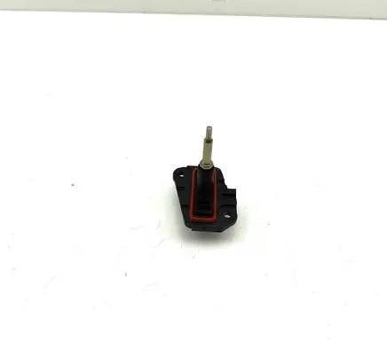 BMW 4 G22 G23 G24 G26 Oil temperature sensor 8485041