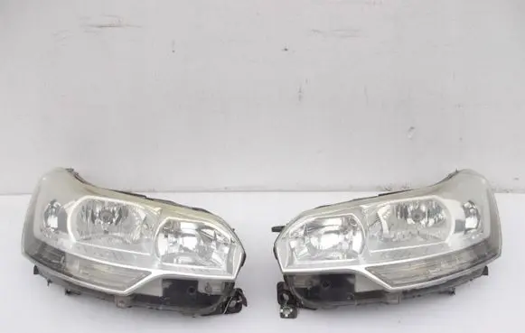 Citroen C5 Headlights/headlamps set 9684845580