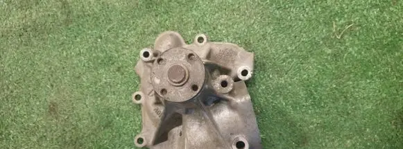 Mercedes-Benz 500 SL Water pump R1192010201