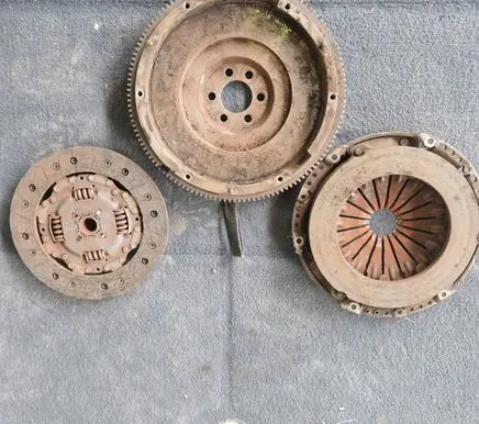 Seat Leon (1P) Clutch set kit 163082000502 03C141025