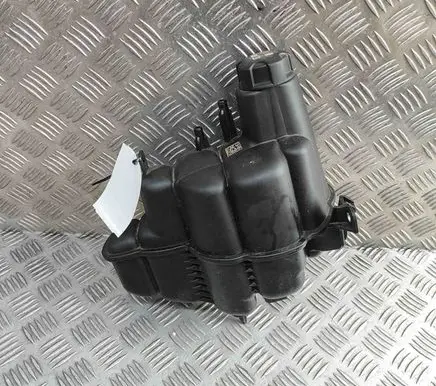 BMW iX1 Coolant expansion tank/reservoir 8476673