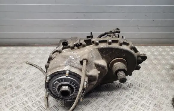 Dodge RAM Gearbox transfer box case 56210C P68068483AB 68068483AB