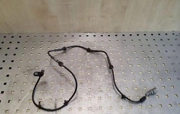Nissan Qashqai+2 Rear ABS sensor wiring 47900JD000