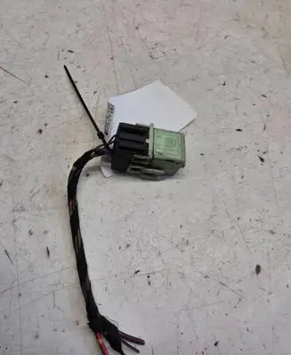 BMW 7 E65 E66 Other relay 61368373700